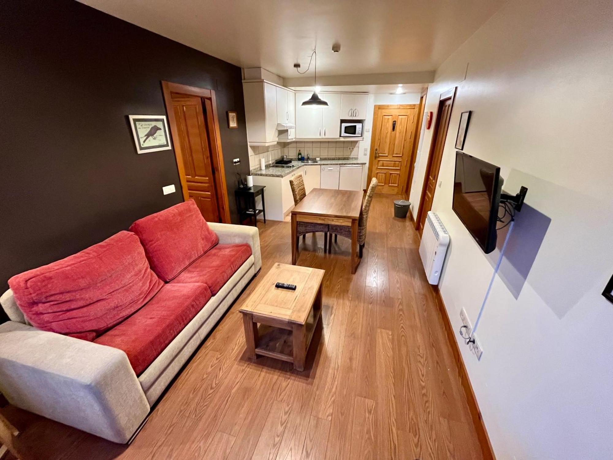 Lotila Flats Cuirgu Apart otel Felechosa Dış mekan fotoğraf